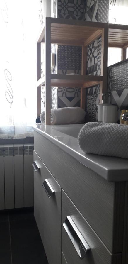 Le Stanze Di Adele Bed & Breakfast LʼAquila Екстериор снимка