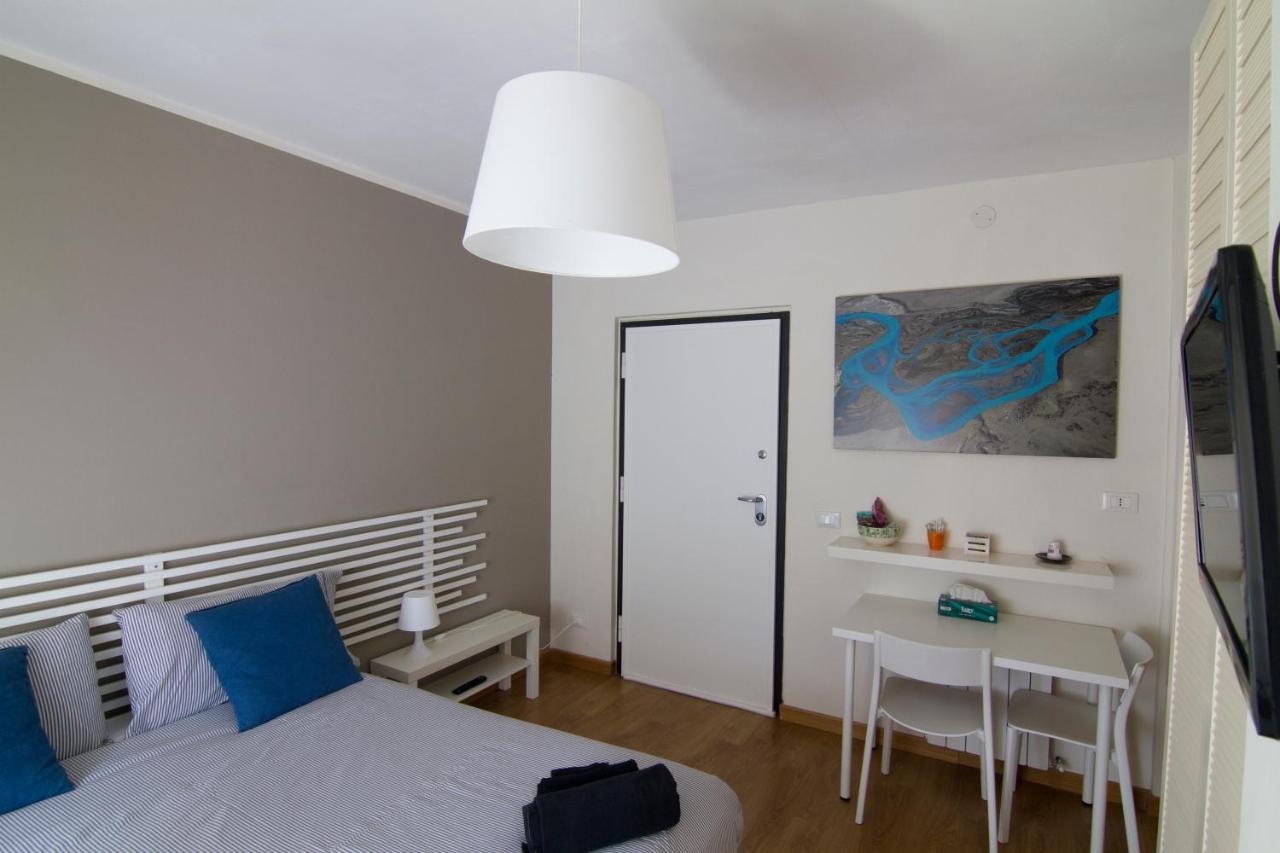 Le Stanze Di Adele Bed & Breakfast LʼAquila Екстериор снимка