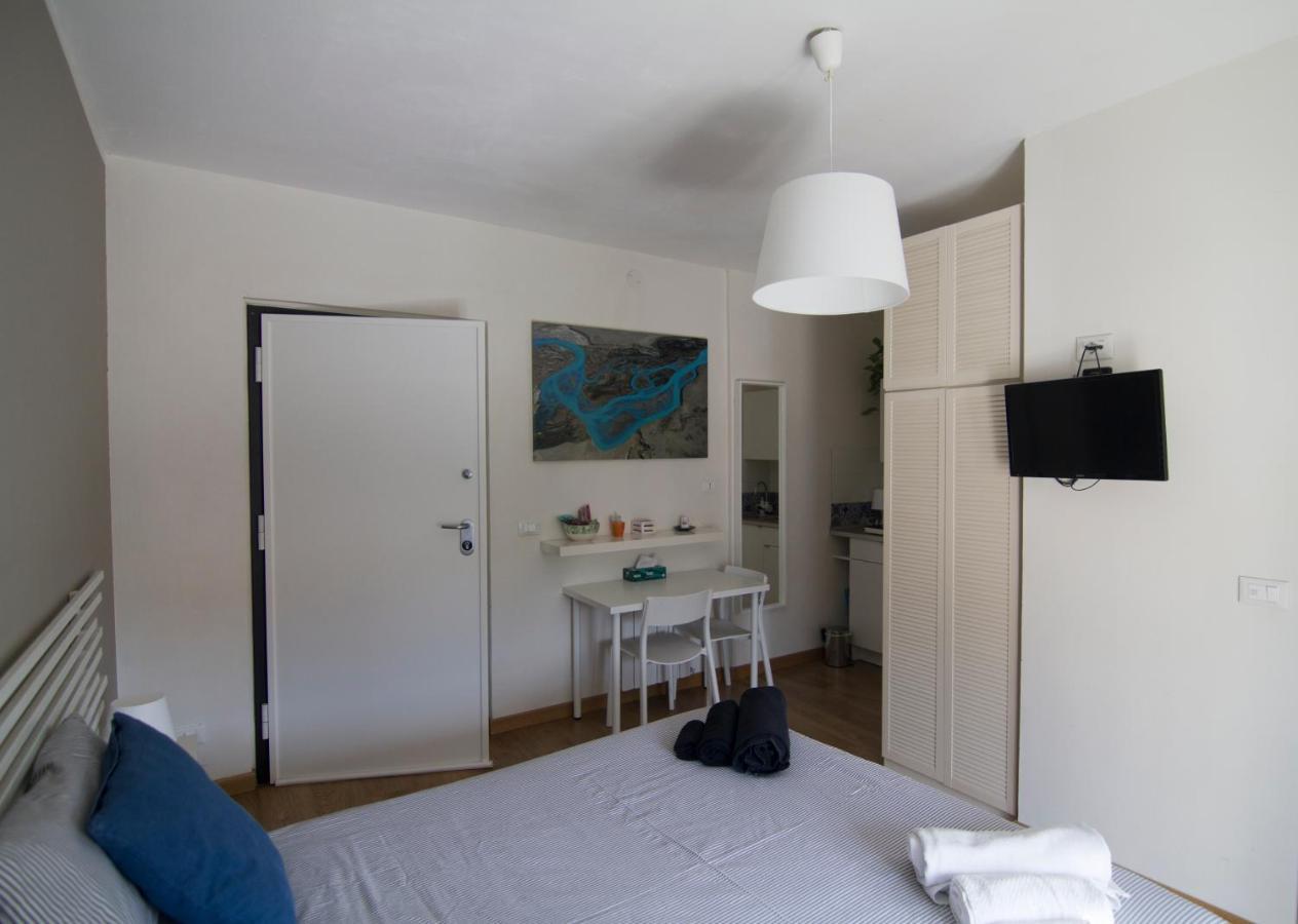 Le Stanze Di Adele Bed & Breakfast LʼAquila Екстериор снимка
